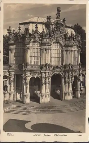 Dresden, Zwinger, Wallpavillon, gelaufen 1940