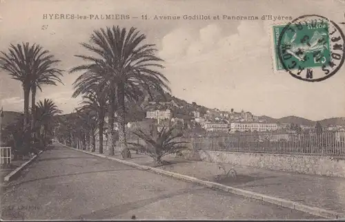 CPA Hyères, Avenue Godillot et Panorama d'Hyères, circulé 1916