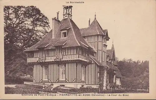 CPA Pierrefitte-en-Auguste, La Cour du Bosc, non circulaire