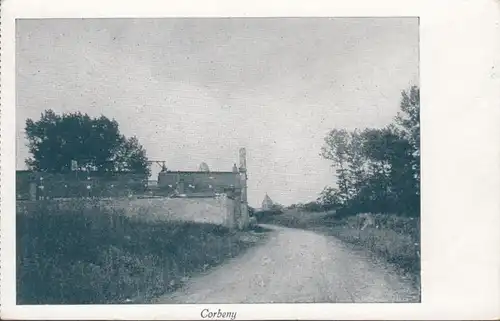 CPA Corbeny, partie rue, maisons, carte postale de champ, non circulaire