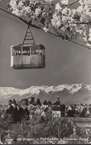 Alt Bregenz mit Pfänderbahn gegen Schweizer Alpen, gelaufen 1955