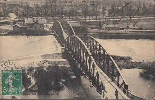 Pont de la Moselle a Pierre la Trege, couru en 1914