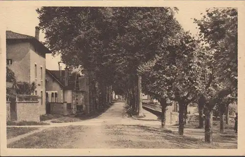 Saint-Léonard, boulevard Carnot, incurvé