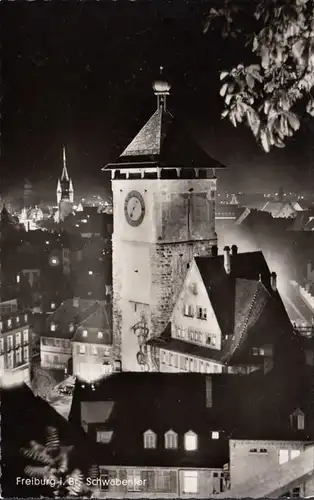 Fribourg i.B., Porte de Schwaben la nuit, non-roulée