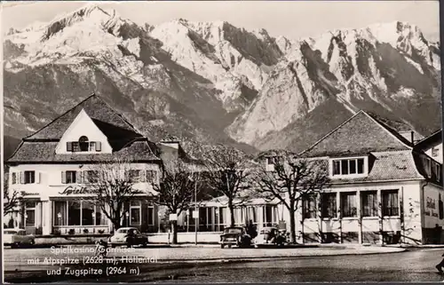Garmisch, Spielkasino mit Alpspitze, Höllental und Zugspitze, gelaufen 1961