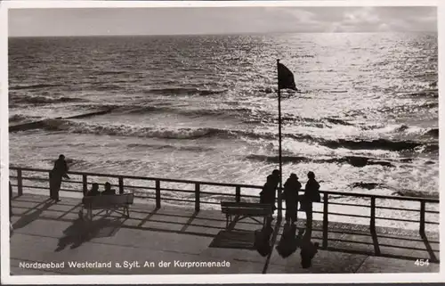 Sylt, Westerland, An der Kurpromenade, Nordseeheilbad, gelaufen