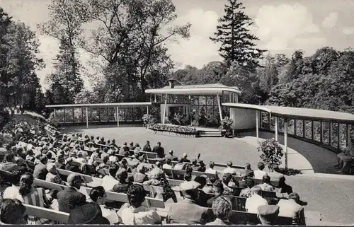 St. Andreasberg, terrain de sport d'hiver, concert dans le parc thermal, couru