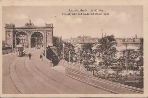 Ludwigshafen, Rheinbrücke mit Ludwigshafener Seite, Straßenbahn, ungelaufen- datiert 1919