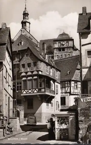 Beilstein, vue sur la rue, château café, non-roulé