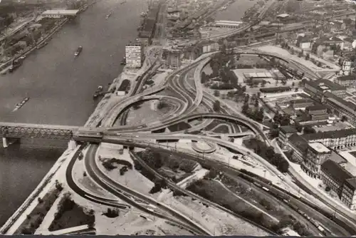 Mannheim, entrée du pont, prise d'avion, courue en 1964