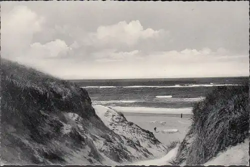 Norderney, Blick durch die Dünen auf das Meer, ungelaufen