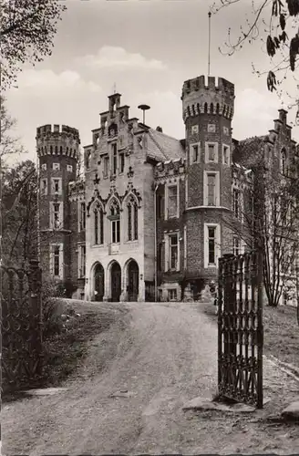 Coburg, Château de Ketschendorf, Auberge de jeunesse, incurvée