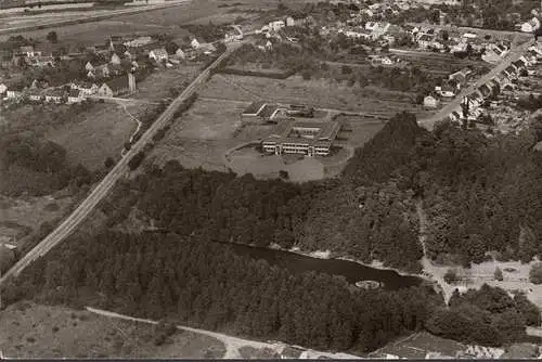 AK Aschbach, Fliegeraufnahme, Schule, Kirche, Weiher, gelaufen 1982