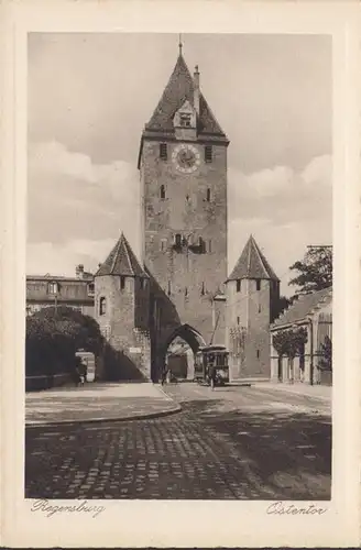 Ratisbonne, Porte Est, Passepartout, incurvée