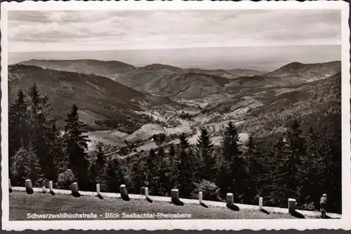 Schwarzwaldhochstraße, Blick Seebachtal- Rheinebene, gelaufen