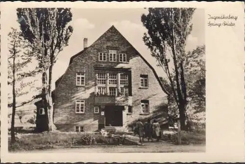 Saute, auberge de jeunesse, couru en 1951