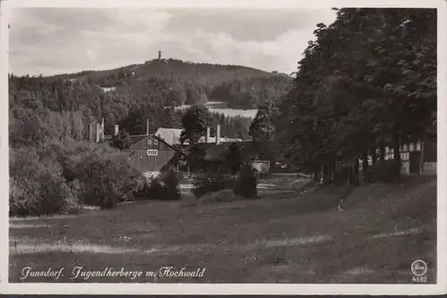 Jonsdorf, auberge de jeunesse avec haute forêt, incurvée