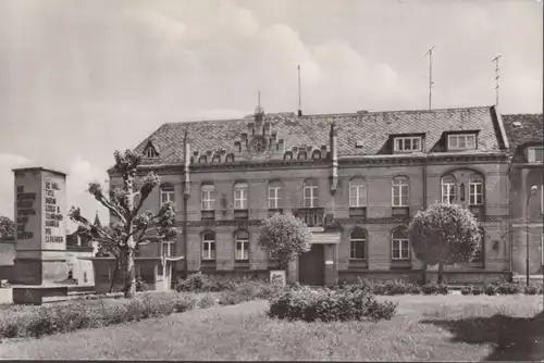 Osterburg, Platz des Friedens, ungelaufen