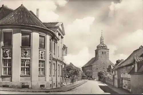 Weferlingen, rue de l'église avec l église Saint-Lamberti, couru en 1968