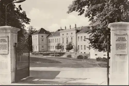 Rheinsberg, entrée du château, couru en 1978