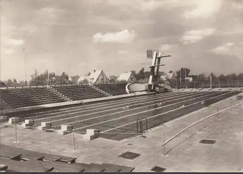 Rostock, Schwimmstadion, ungelaufen