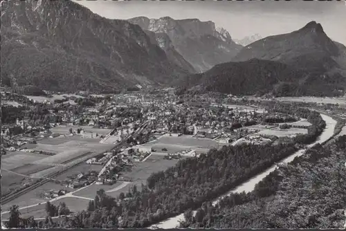 Bad Richenhall avec l'alpe équestre, Loferer Steinbergen, couru 1962