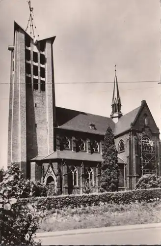 Burscheid, église Saint Laurentius, incurvée