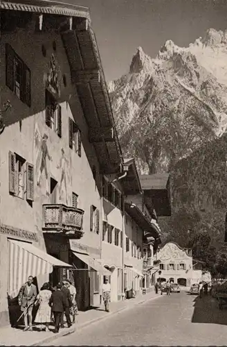 Mittenwald, Adlerhaus gegen Karwendelspitzen, ungelaufen