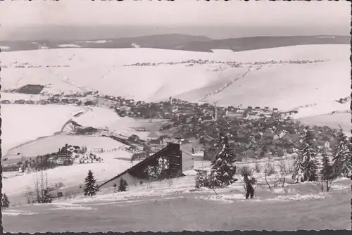 Oberwiesenthal, vue de la ville, danse de ski en hiver, couru en 1963