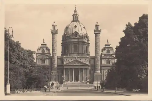 Wien, Karlskirche, ungelaufen