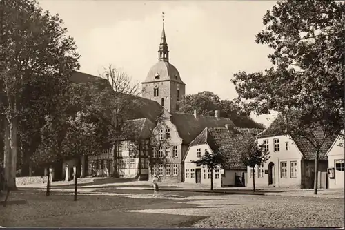 Fehmarn, château, grande rue avec musée et église, incurable