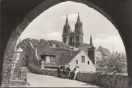 Meissen, levant vers la cathédrale et Albrechtsburg, couru en 1975