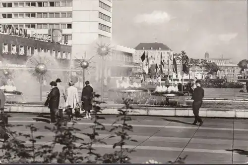 Dresden, Prager Strasse, Wasserspiele, ungelaufen