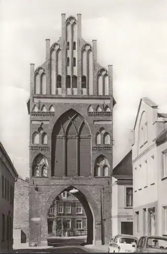 Teterov, Porte de Rostock, incurvée