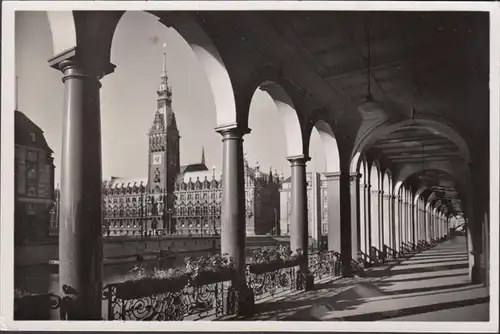 Hamburg, Alsterarkaden mit Rathaus, ungelaufen