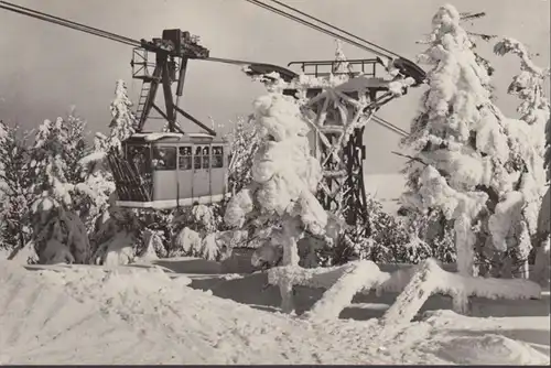 Oberwiesenthal, Fichtelberg mit Schwebebahn im Winter, gelaufen