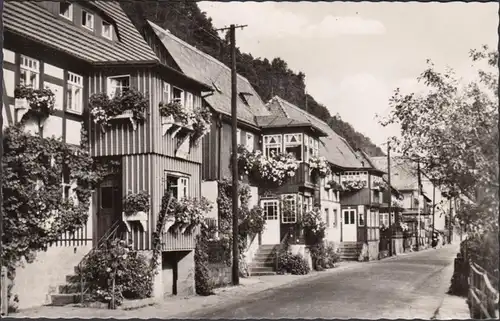 Bad Schandau, Postelwitz, vue sur la rue, incurvée