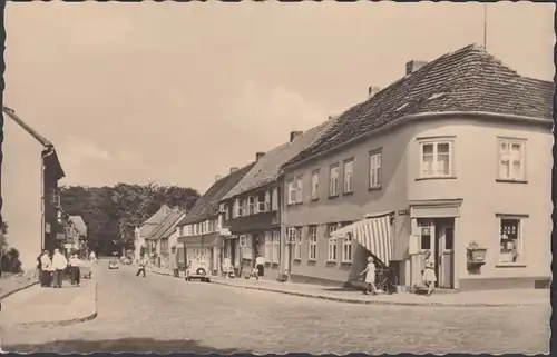 Mirow, Karl Marx Strasse, Ladengeschäfte, ungelaufen