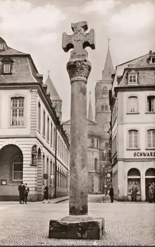 Trier, Trierer Marktkreuz, gelaufen