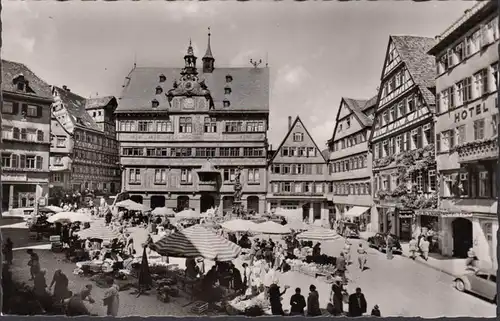 Tübingen, place du marché, stands du Marché, incurvé