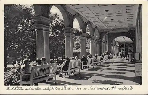 Salle de bains, salle de radium, hall de changement, poste ferroviaire, couru 1954