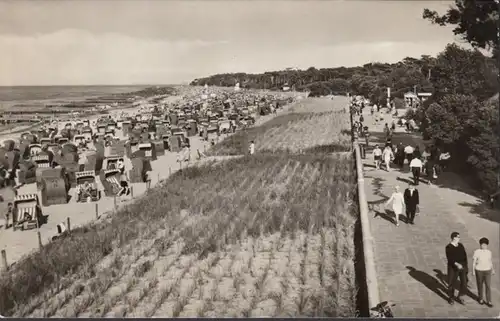 Frigidaire born, plage et promenade de plage, couru 1970