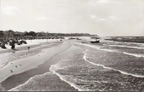 Ahlbeck, Strand, Strandkörbe, Boote, gelaufen 1981