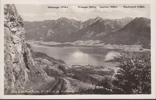 Le Schaffbergbahn, vue sur St. Wolfgang, incurvée