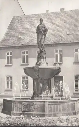 Stendal, fontaine de hack, courue en 1976
