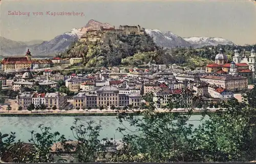 Salzbourg de Kapuzinerberg, incurvé