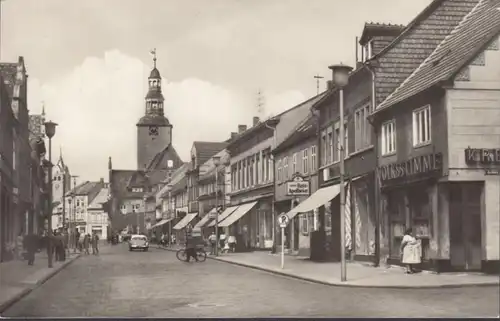 Gardelegen, Thälmannstrasse, Volkstimme, Rats Apotheke, gelaufen 1969