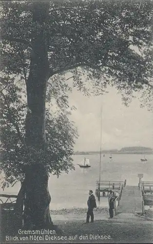 Malente- Gremsmühlen, vue de l'hôtel Dieksee sur le lac de Diem, couru