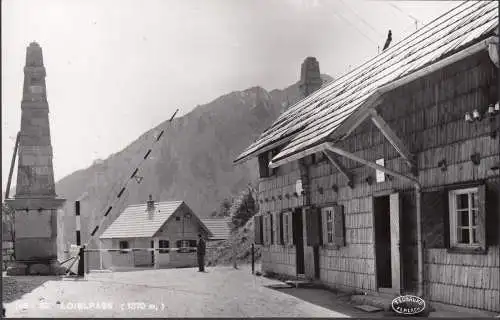 Loiblpass, frontière Allemagne-Slave du Sud, incurvée