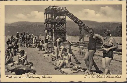 Pörtschach a. Wöthersee, Dans le parc de l'hôtel de plage, non-fréquent